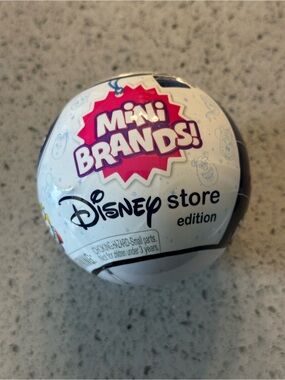 Mini Brands Disney Store Edition Surprise Ball -